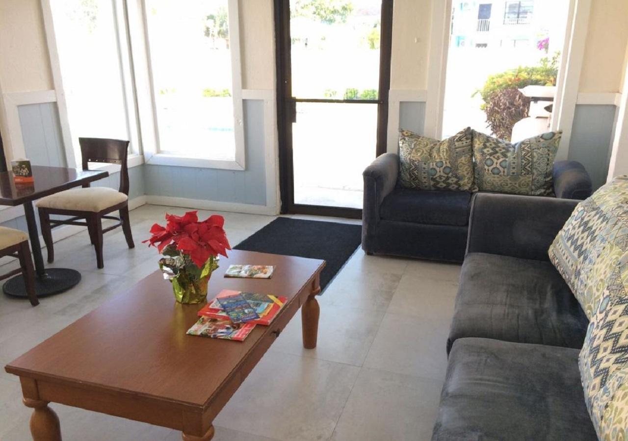 Appartamento The Oasis Retreat Nassau Esterno foto
