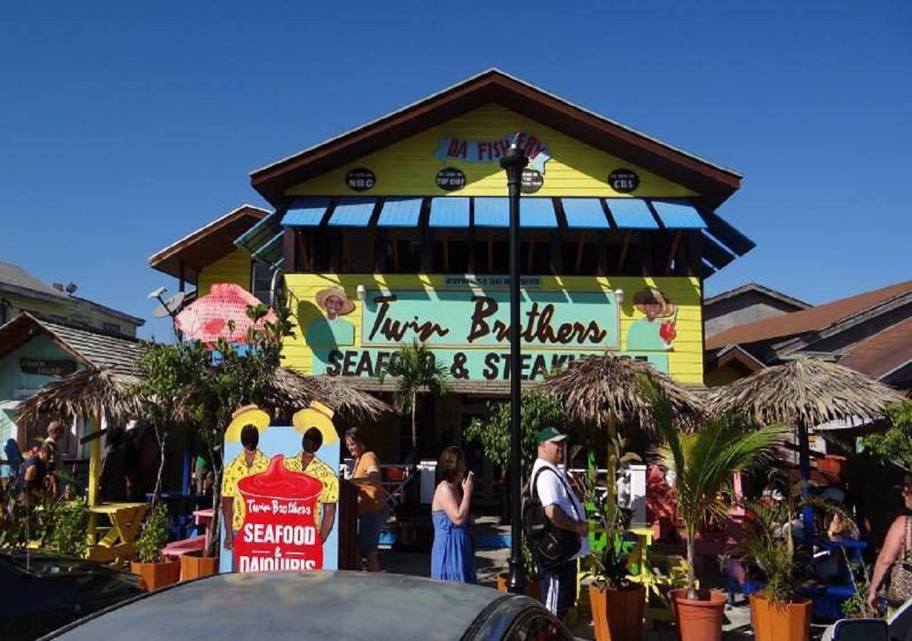 Appartamento The Oasis Retreat Nassau Esterno foto