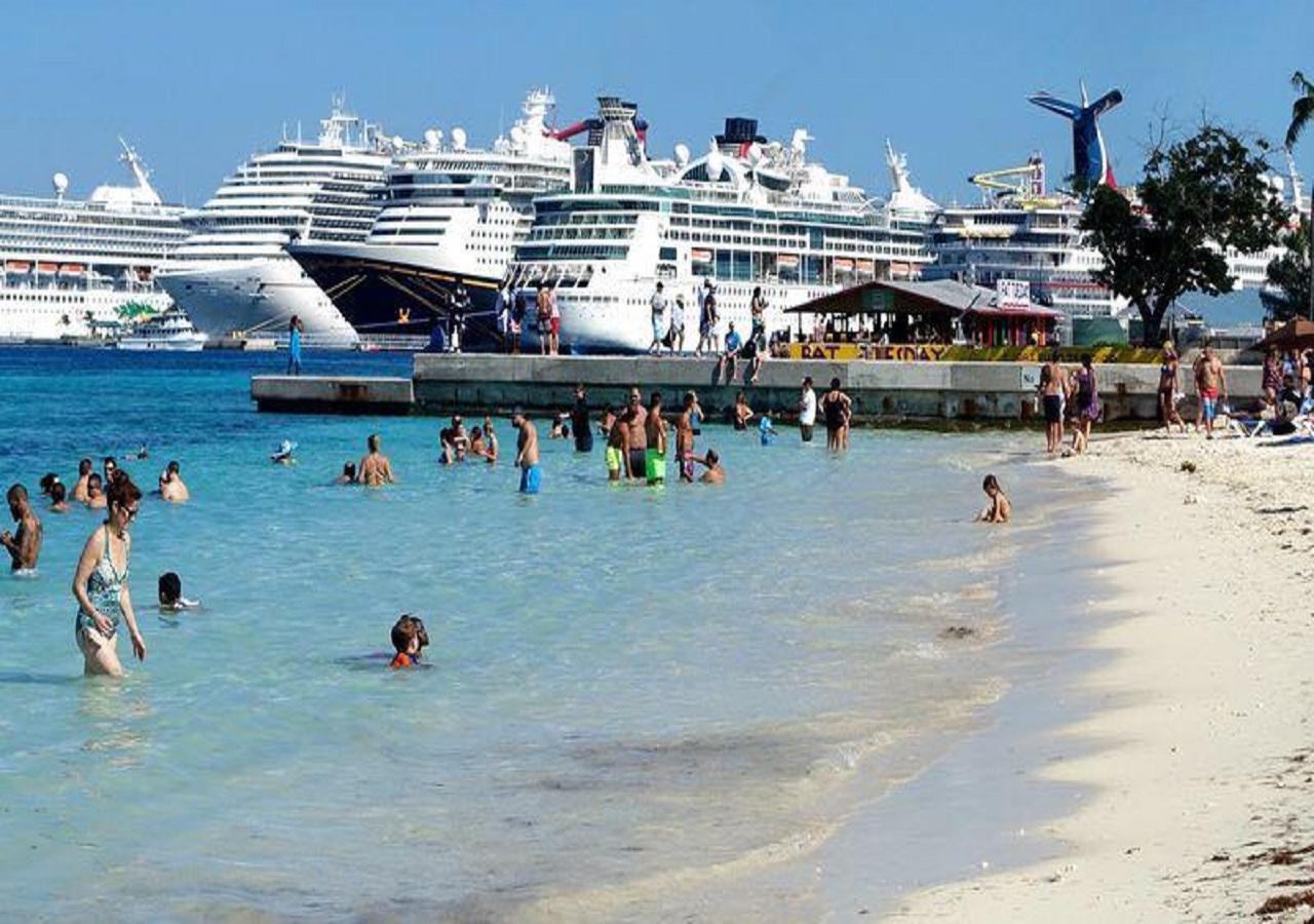 Appartamento The Oasis Retreat Nassau Esterno foto