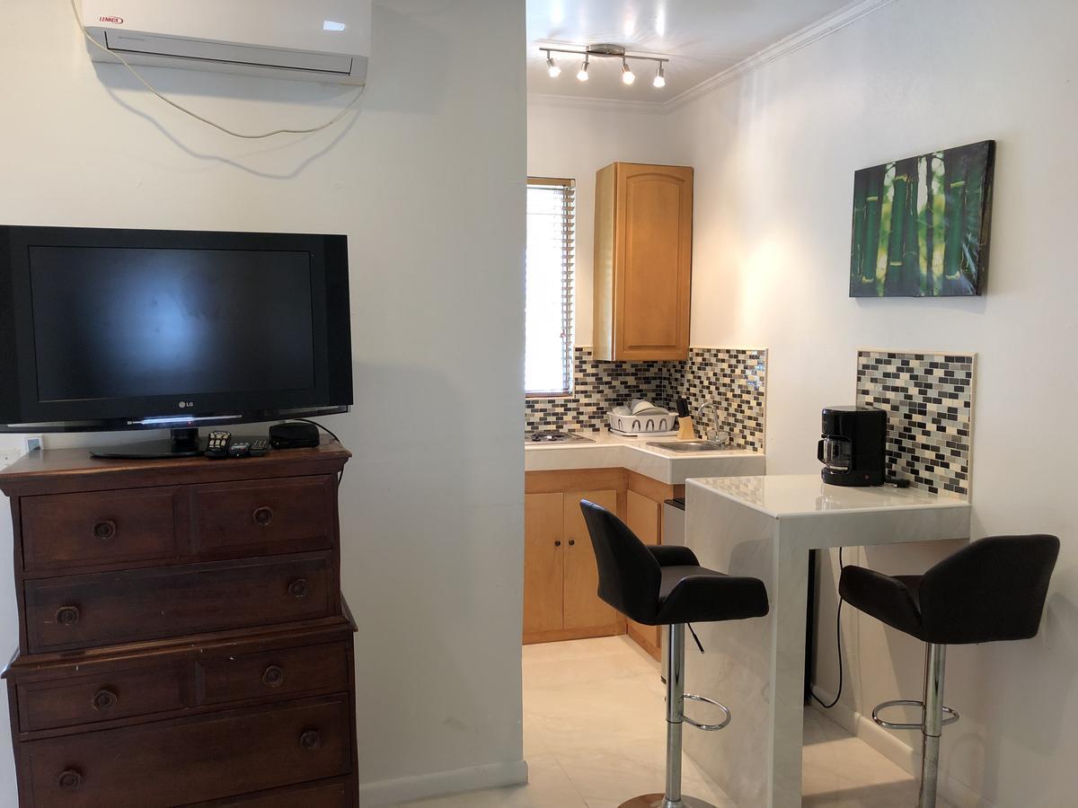 Appartamento The Oasis Retreat Nassau Esterno foto