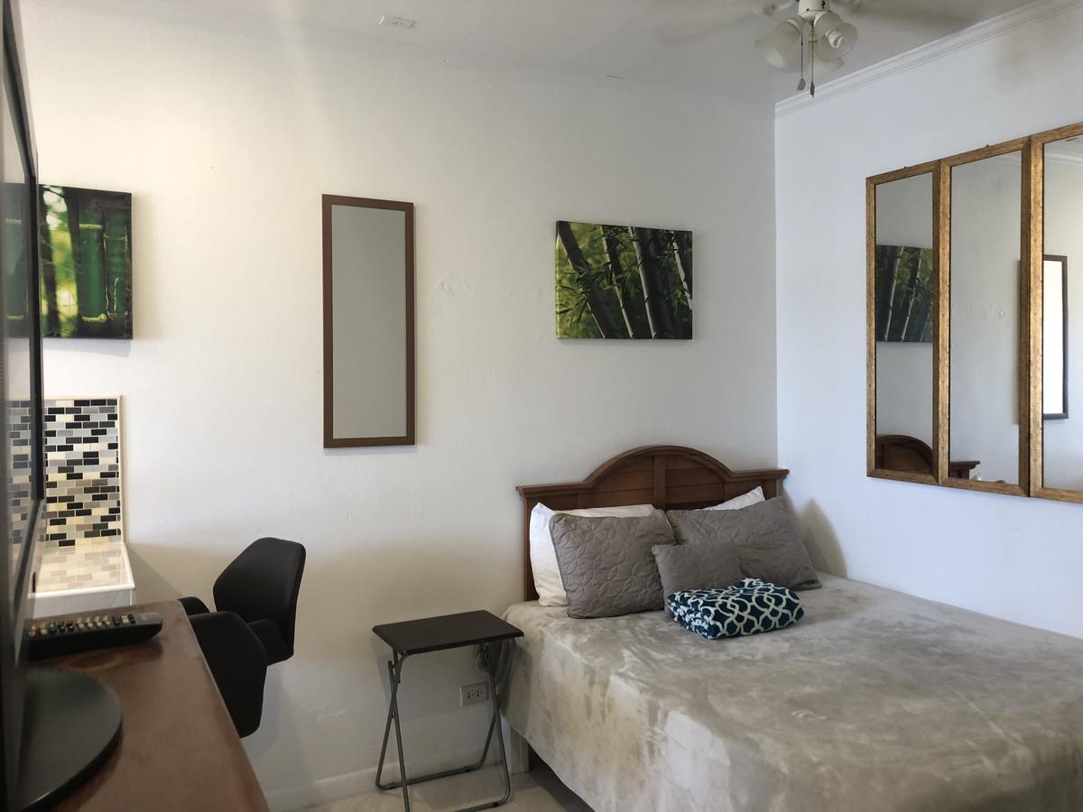 Appartamento The Oasis Retreat Nassau Esterno foto